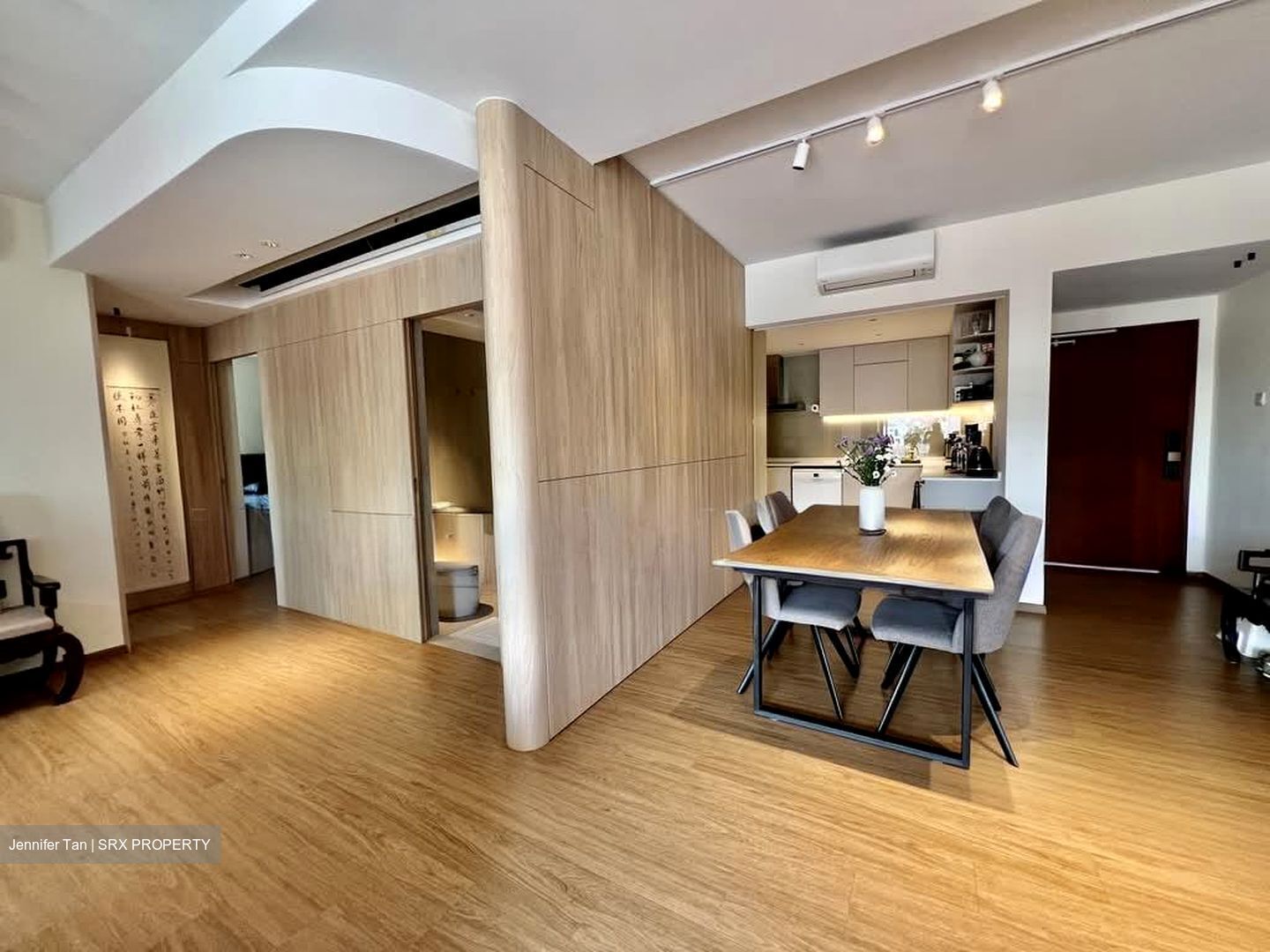 Hilltop Grove (D23), Condominium #601114201